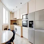 Bright Spacious 2P - Eiffel Tower Auteuil